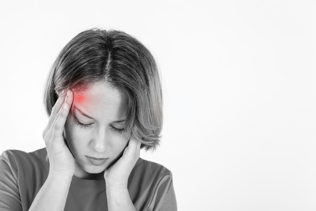 Dolor de cabeza inesperado e intenso podría ser señal de un tumor cerebral