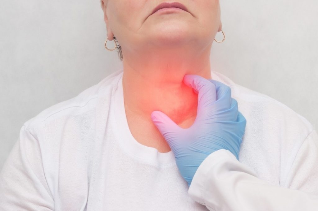 Cáncer de tiroides es más común en mujeres