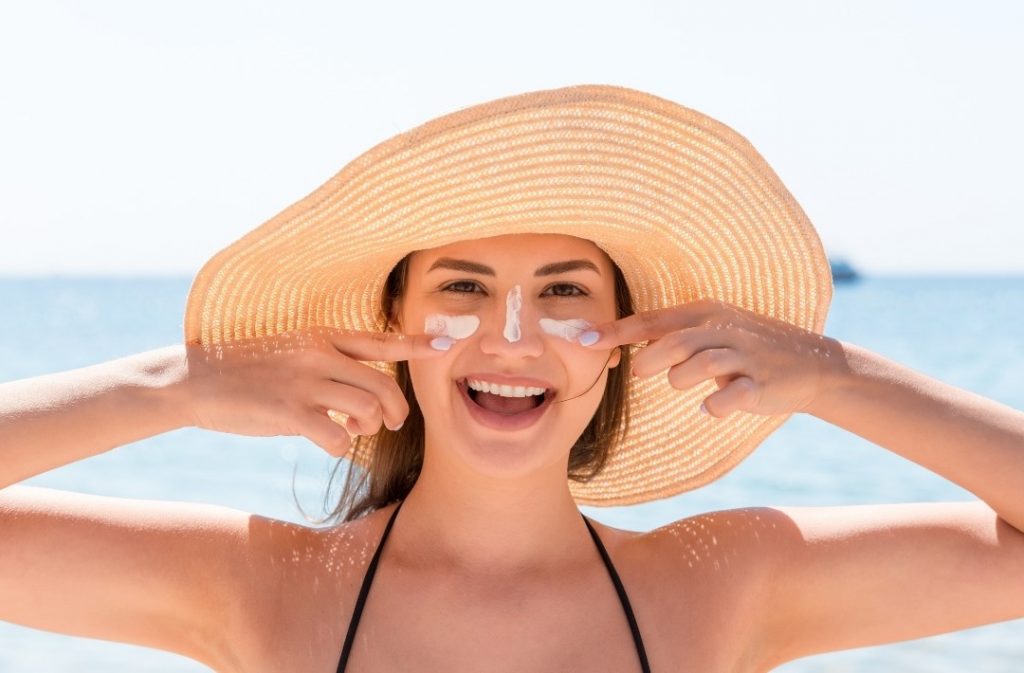 Uso correcto de protector solar disminuye el riesgo de cáncer de piel